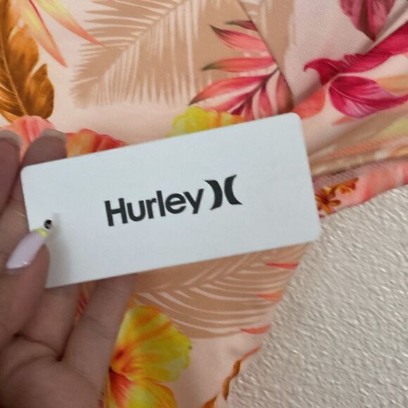 NWT- Hurley-hibiscus Hawaiian print sleeved one piece- Size XL - Picture 4 of 10